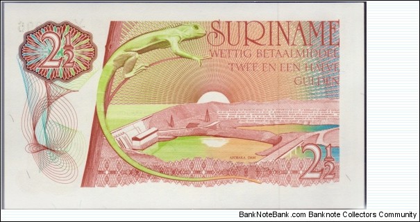 Banknote from Suriname year 1985