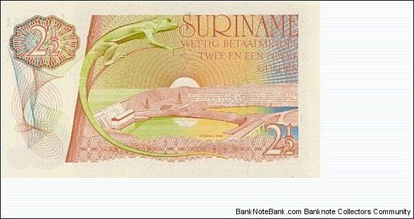 Banknote from Suriname year 1985