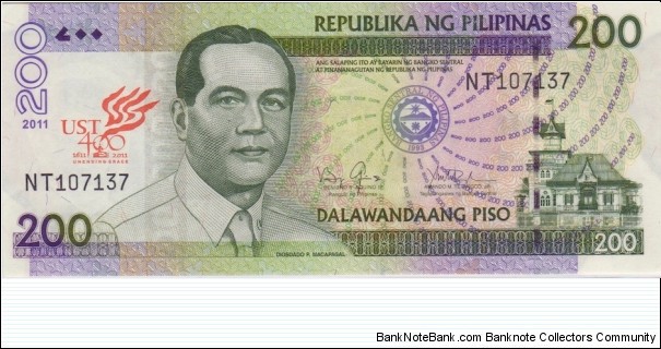P-214 200 Piso (400th UST Commemorative) Banknote