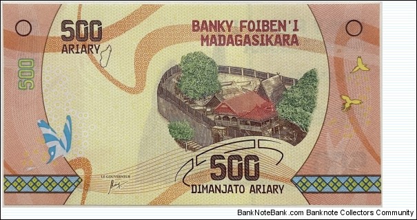 Banknote from Madagascar year 2017